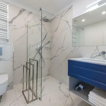 Czwarte Pietro * グディニャ